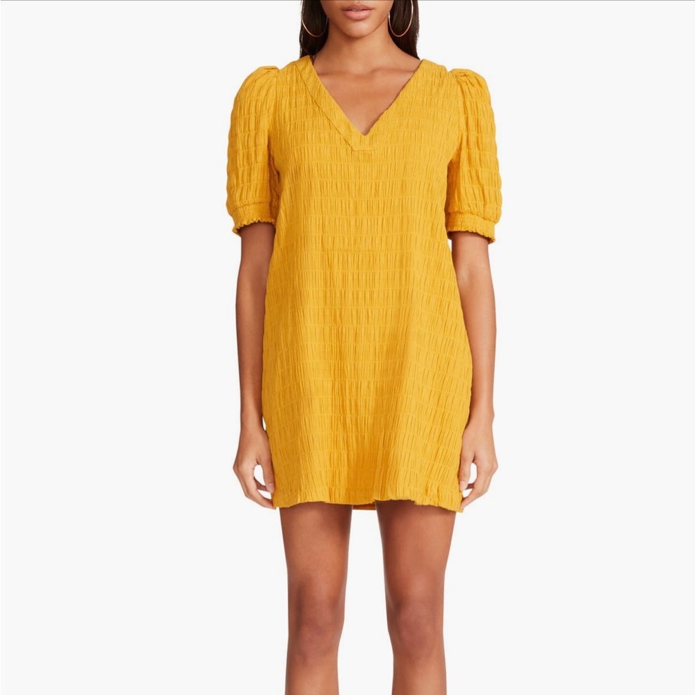 BB DAKOTA by Steve Madden Dress
